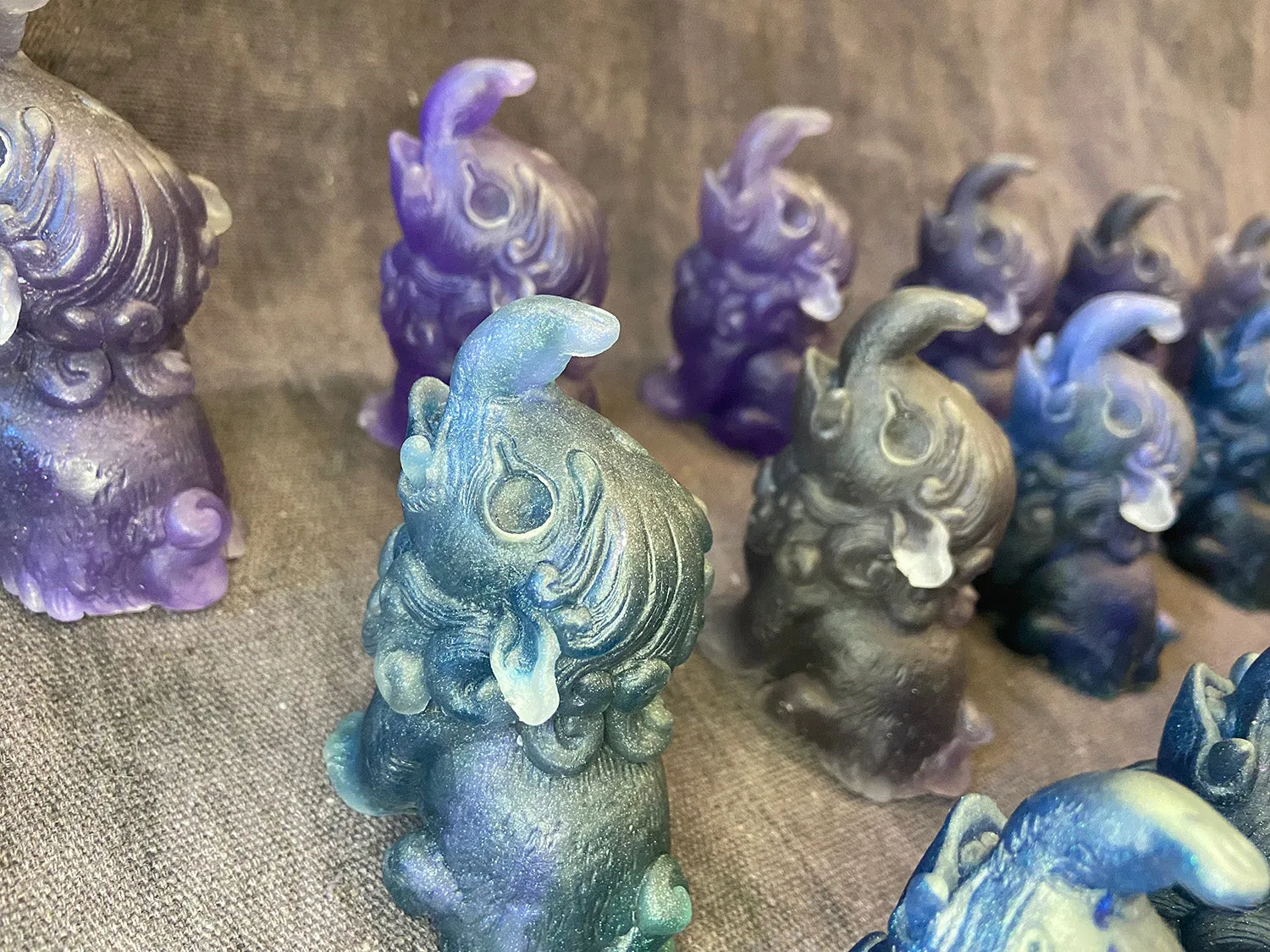 BABY BAKU BLANK GLOW IN THE DARK CAST- BLUE/PURPLES