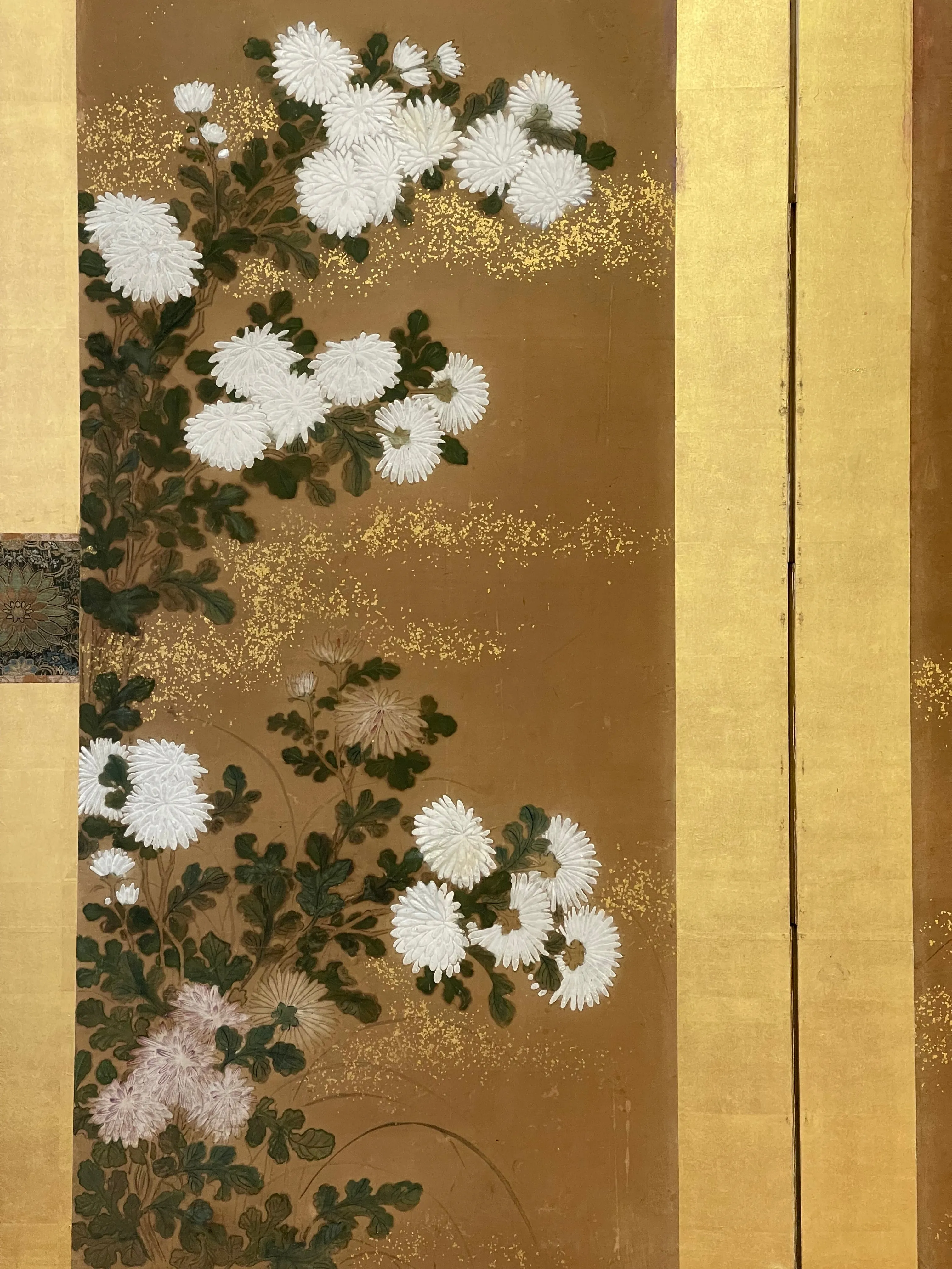 Japanese Two Panels Screen Featuring Chrysanthemums Flowers