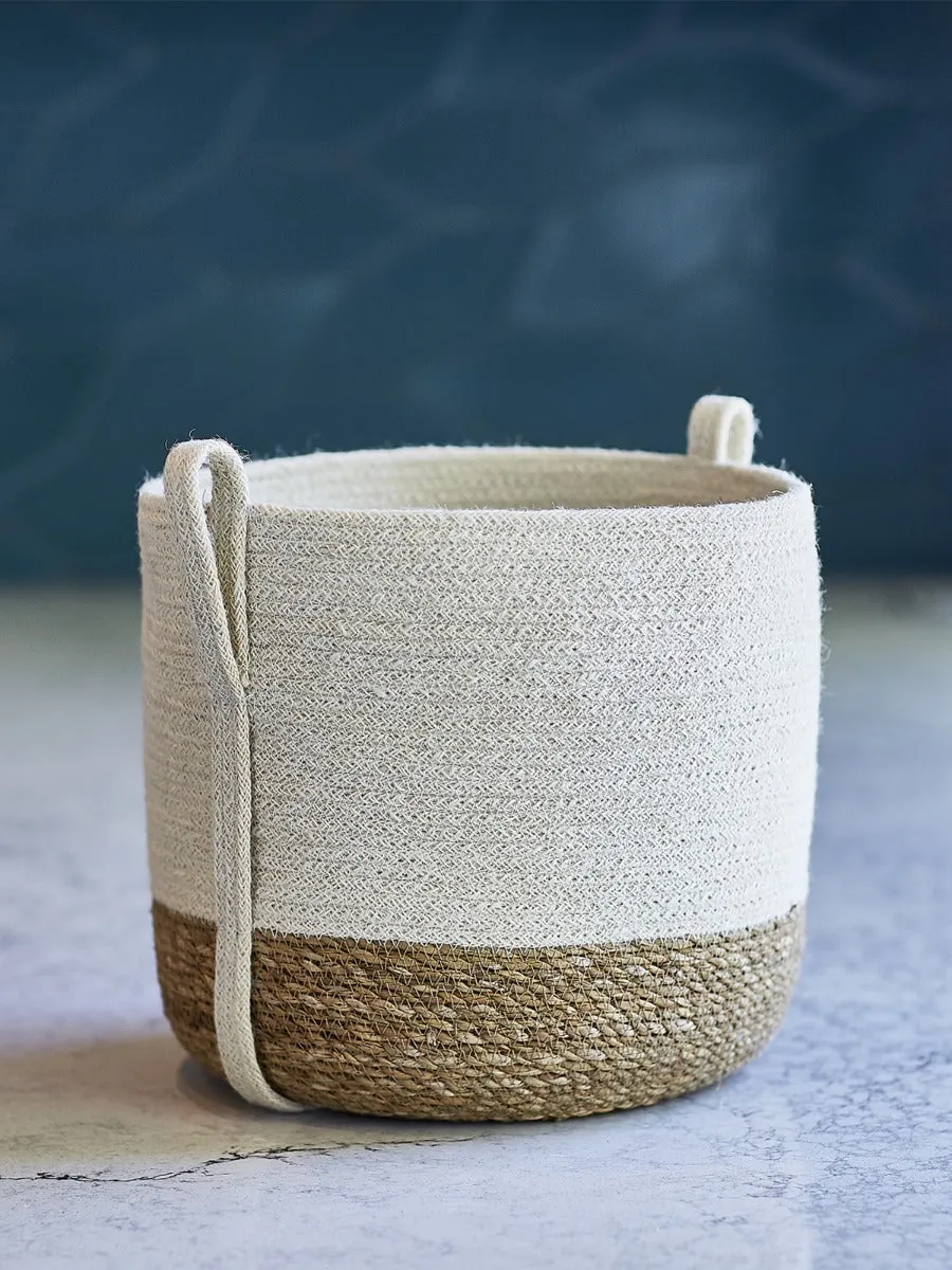 Savar Basket With Side Handle